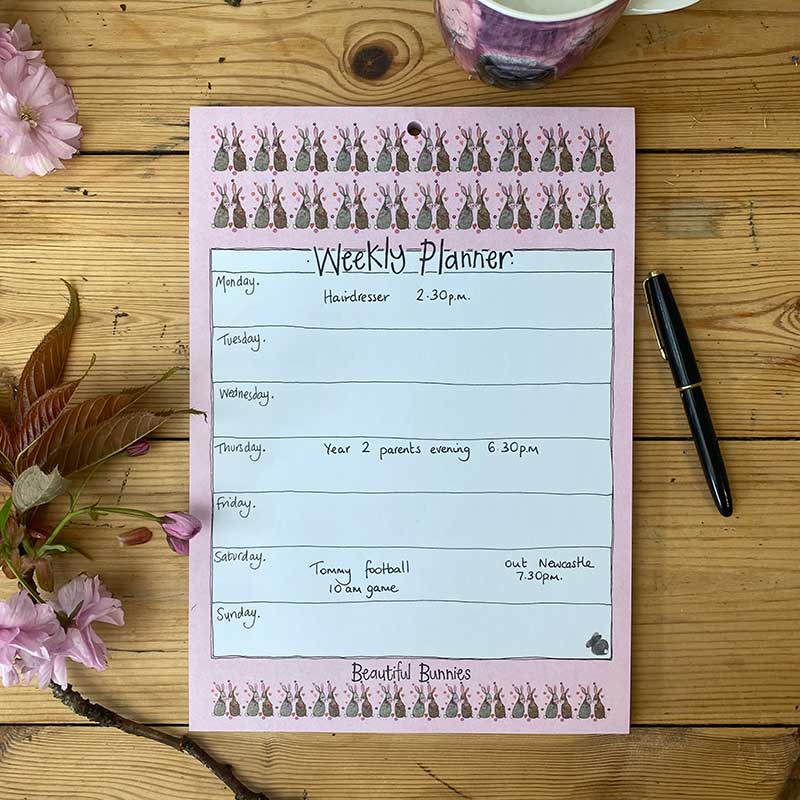 Weekly Planner - Beautiful Bunnies